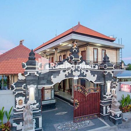 Wita Homestay Berawa Canggu Exterior foto